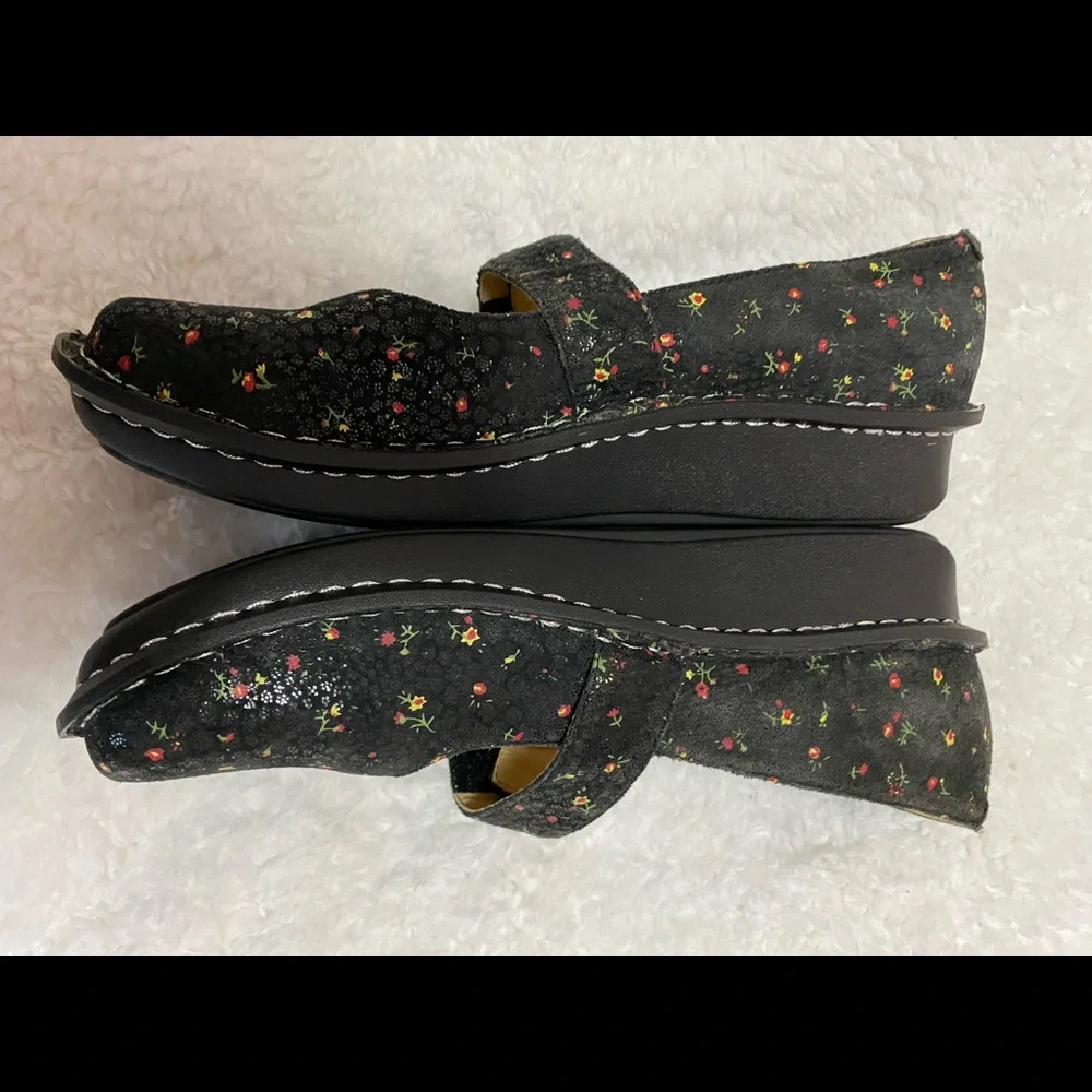 Alegria leather floral Mary Jane shoes - Picture 4 of 12